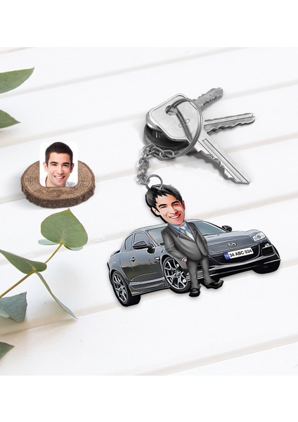 Kişiye Özel Erkek Mazda Rx8 Figürlü Plakalı Ahşap Karikatür Anahtarlık-1