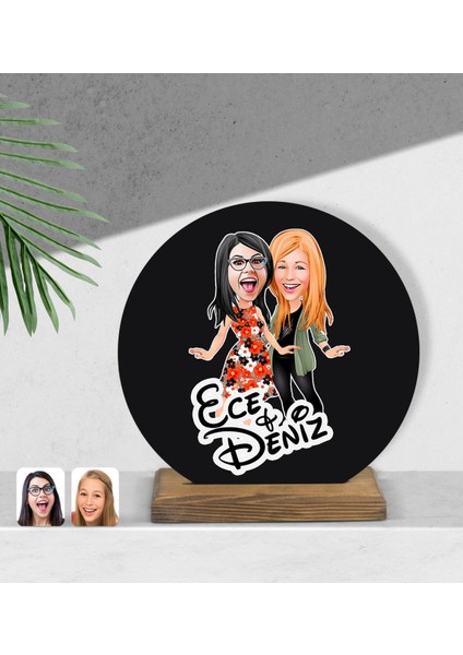 Kişiye Özel Kız Kardeş Karikatürlü Yuvarlak Ahşap Biblo-1
