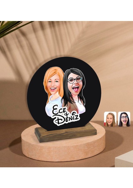 Kişiye Özel Kız Kardeşler Karikatürlü Yuvarlak Ahşap Biblo-11 fiyatları