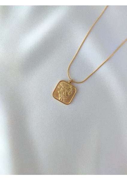 Kadın Gold Paslanmaz Çelik Otantik Vintage Gül Desenli Kolye fırsatları