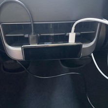 Tesla Model 3 / Y 2021 Için Car USB Extender 4 Bağlantı Noktası Adaptör Şarj Cihazı