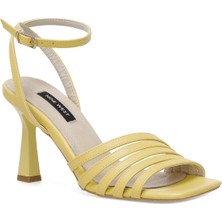 Nine West Colun 2fx Sarı Kadın Topuklu Sandalet