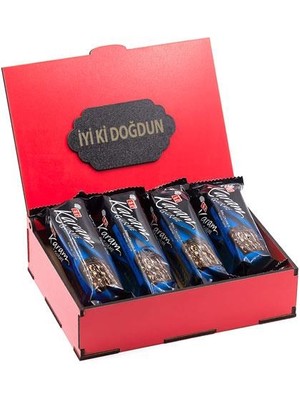 Nostaljik Lezzetler Sevdiklerinize Özel Kırmızı Ahşap  Kutusunda 4 Adet Eti Karam Gurme Bitter Çikolatalı ( Iyi Ki Doğdun Yazılı )