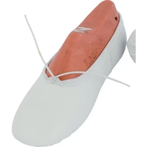 Karacan Spor Rhytmine A03 Beyaz Tek Taban Deri Bale Patiği