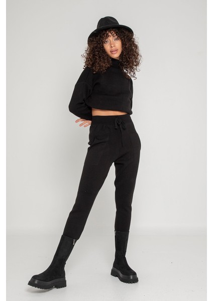 Biritli Önden Bağcıklı Kazak fiyatları