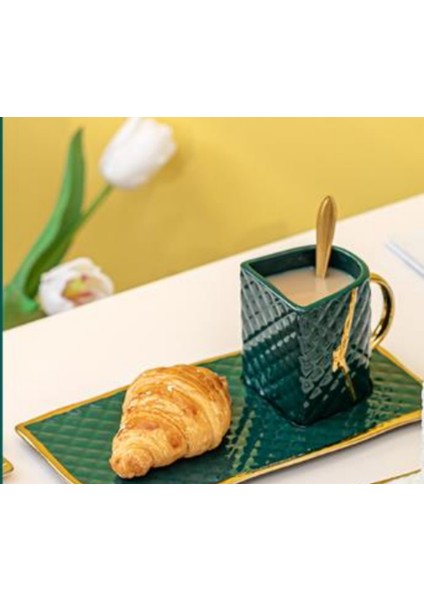 Yaratıcı Kahve Fincanı Set Seramik Kupası ve Tabağı High End Ev Kupası Işık Lüks Öğleden Sonra Çay Çay Seti Kahvaltı Sofra | Kupalar modelleri