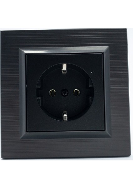 Quantum Antrasit Topraklı Priz Çerçeveli