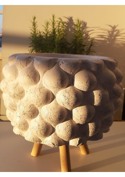 Damla Motifli Ayaklı Beton Saksı 20 x 20 x 21 cm fırsatları