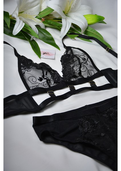 Asi Siyah Güpürlü Sütyen Takım fırsatları