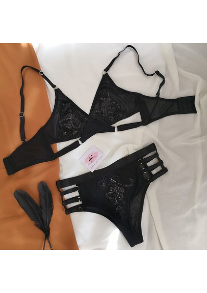 Desteksiz Sütyen Takım fiyatları