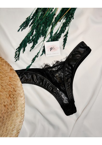 Dantel Detaylı Deri Sütyen Takım modelleri