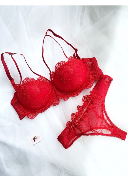 Kırmızı Destekli Sütyen Takım modelleri