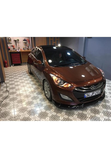 Hyundai I30 2012-2016 Esnek Ayarlanabilir 3 Parça Kanatlı Piano Black Ön Lip fiyatları