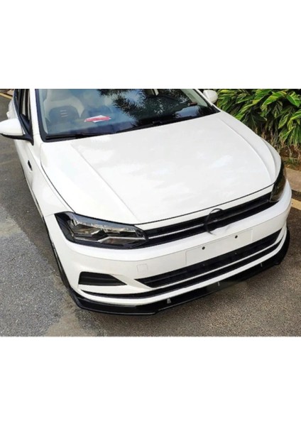 Volkswagen Polo Mk4 Esnek Ayarlanabilir 3 Parça Kanatlı Piano Black Ön Lip modelleri