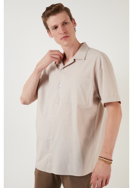 Oversize Fit Kısa Kollu Tek Cepli Apaş Yaka Gömlek Erkek GÖMLEK CF21194664