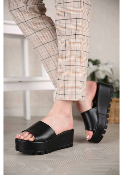Kadın Dolgulu Terlik Siyah Cilt fırsatları