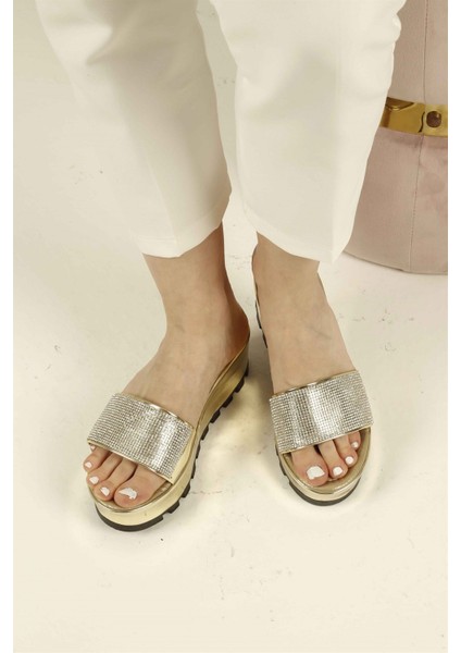 Kadın Dolgu Topuklu Taşlı Terlik Altın Ayna indirimleri