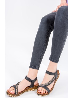Fox Shoes Siyah Kadın Sandalet F288091009