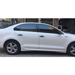 Güneşli Garaj Volkswagen Jetta Yan Marşpiyeller