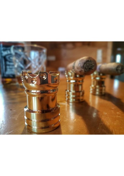 King Puro Standı modelleri