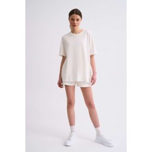 RECOLOR Regular Fit Kısa Kollu Kadın Tişört - Ekru Ekru - M