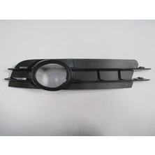 TŞT 2005 - 2009 Audi A6 Sis Lamba Kapağı Sol Siyah Sis Delikli (Benzinli) (Oem NO:4F0807681A01C)