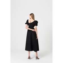 Berse Butik Siyah Asimetrik Yaka Midi Boy Elbise