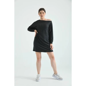 Siyah Uzun Kol Yumoş Örme Sweat Elbise