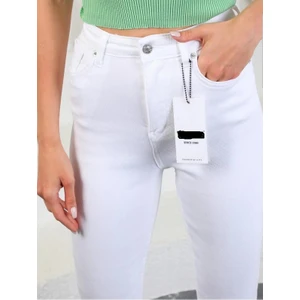 Beyaz  Mom Fit Jean Pantolon