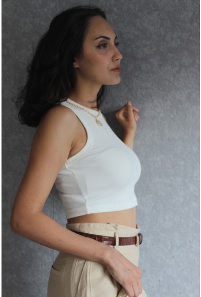 AD-AY Beyaz Halter Yaka Kaşkorse Crop Bluz