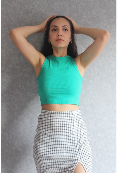 AD-AY Yeşil Halter Yaka Kaşkorse Crop Bluz