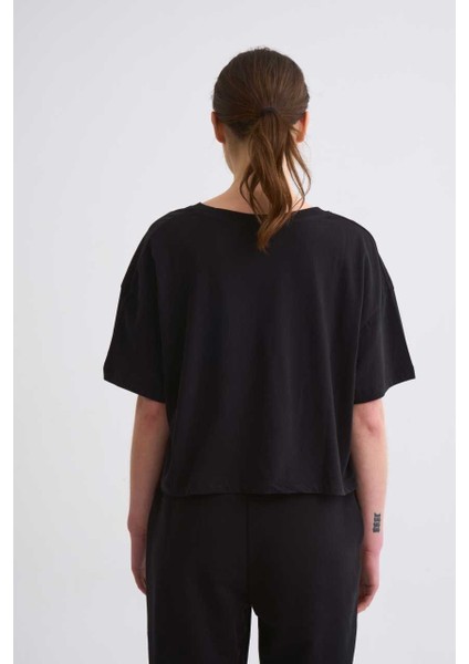 Regular Fit Kısa Kollu Kadın Crop Tişört - Siyah Siyah - Xs