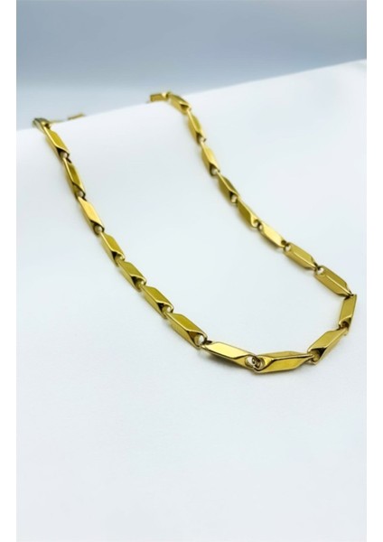 Sarı 316L Gold Çelik Küp Üçgen Erkek Kolye