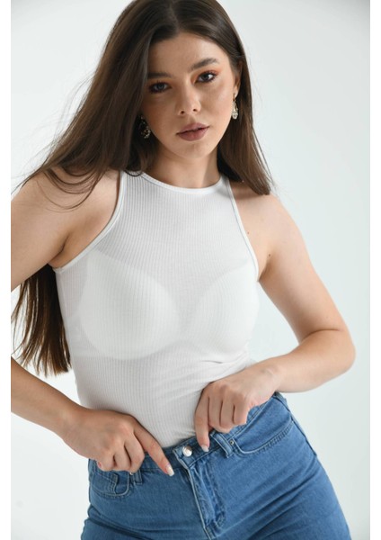 Beyaz Halter Yaka Çıtçıtlı Body