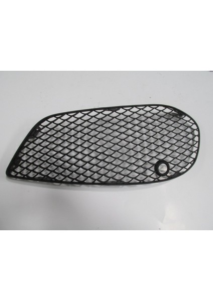 2014 - 2017 Mercedes C Class W205 - Sis Lamba Kapağı Sağ Sis Deliksiz (Amg) (Oem NO:2058852623)