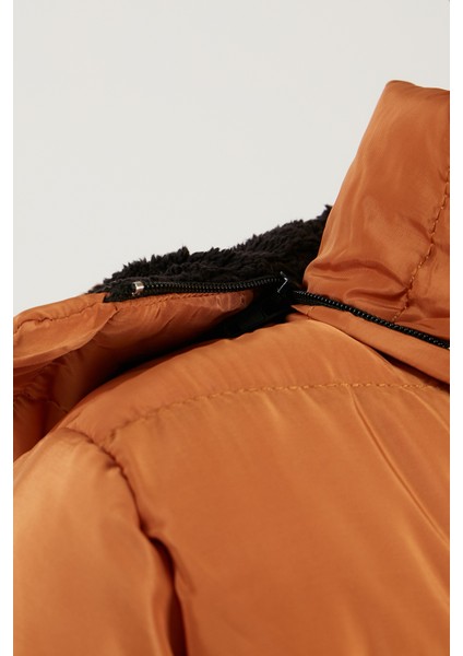 Içi Peluş Astarlı Çıkarılabilir Kapüşonlu Şişme Mont Erkek Çocuk Mont 5763038 fırsatları