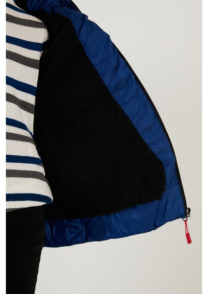 Içi Peluş Astarlı Çıkarılabilir Kapüşonlu Mont Erkek Çocuk Mont 5760013 fırsatları