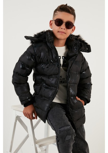 Kamuflaj Desenli Peluş Astarlı Çıkarılabilir Kapüşonlu Cepli Kışlık Mont Erkek Çocuk Mont 5760071