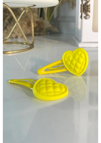 Kalp Figürlü Çıçıt Toka Sarı SBT1137