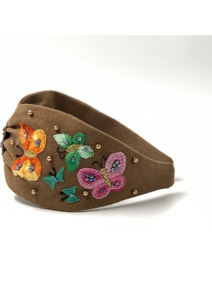 Kelebekli Nakışlı Taç modelleri