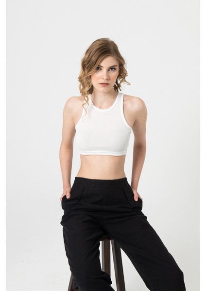 Beyaz Kaşkorse Askılı Crop modelleri
