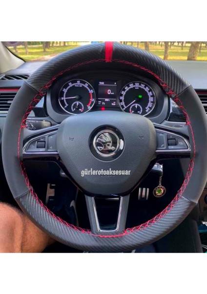 Skoda Octavia Dikmeli Direksiyon Kılıfı Alkantra Karbon Kırmızı fiyatları