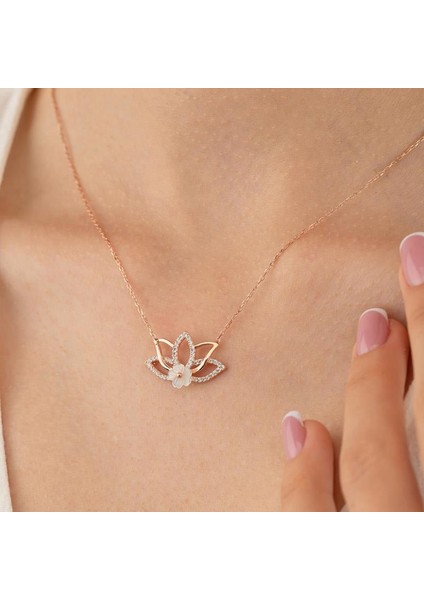 Lotus Çiçeği Kadın Gümüş Kolye fiyatları
