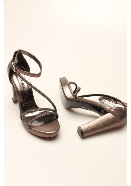 Platin Taşlı Kadın Platform fırsatları