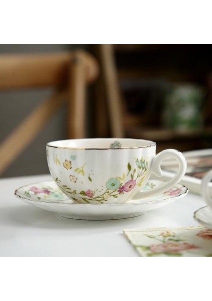 Plaka Kaşıkla Kahve Fincanları Ingiliz Kabak Kupa Phnom Penh Çiçek Öğleden Sonra Çay Süt Mate Tazas Espresso Kupası | Kahve Kupaları ve kupalar(Yurt Dışından) modelleri