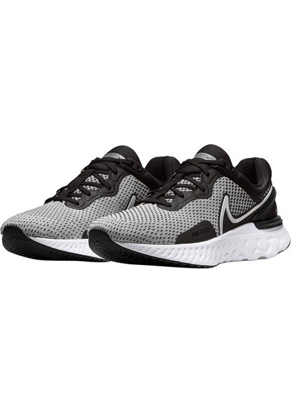 React Miler 3