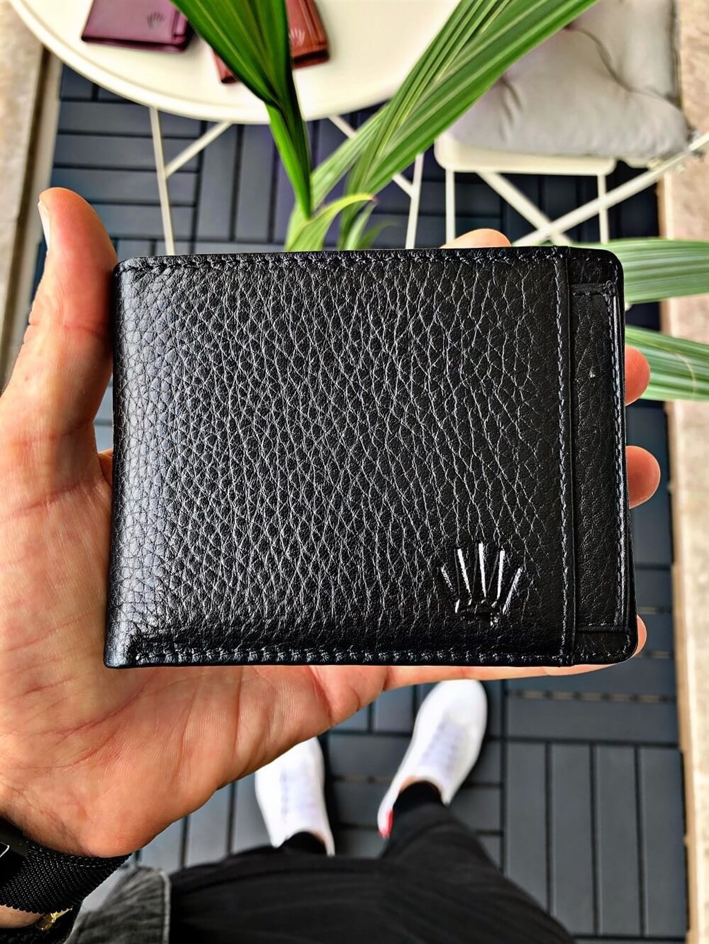 Watch of Royal Swan Siyah Hakiki Deri Cüzdan Minimalist Tasarım ve Kartlık Bölmesiyle Şık görsel 7