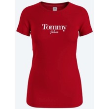 Tommy Jeans Bisiklet Yaka Kırmızı Kadın T-Shirt DW0DW13696XNL Kırmızı T-Shırt