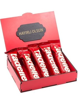 Nostaljik Lezzetler Hayırlı Olsun Yazılı Kırmızı Ahşap Hediye Kutusunda Tadelle Sütlü Çikolata 5'li