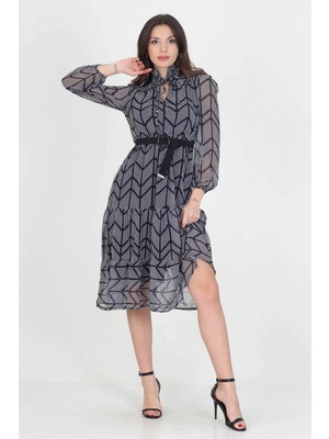 Neşeli Butik Kadın Puantiyeli Omuz ve Yakası Gipeli Midi Boy Kemerli Şifon Elbise NB0005